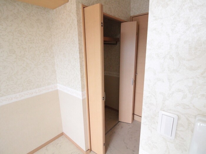 収納 アルティスタ祇園