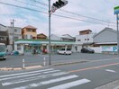 ファミリーマート京屋西湊店(コンビニ)まで400m GRANDIR湊