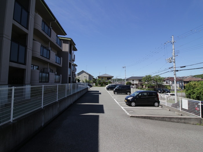 駐輪場 フロール桃山台