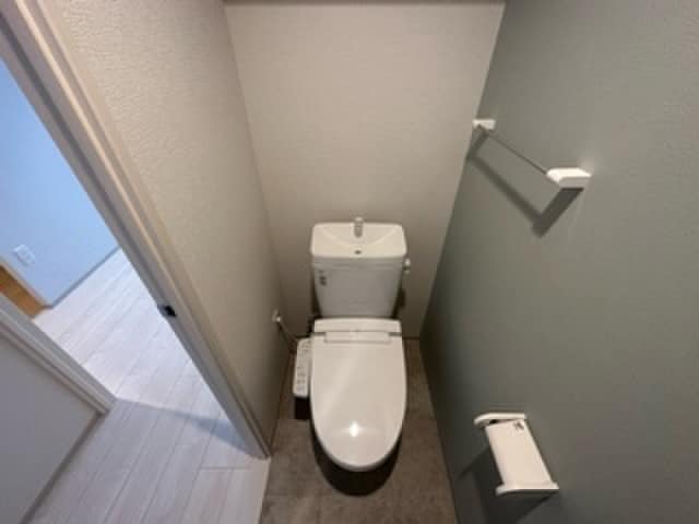 トイレ ｴﾚｶﾞﾝﾄﾚｼﾞﾃﾞﾝｽyodogawa