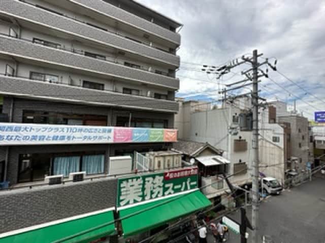 室内からの展望 ｴﾚｶﾞﾝﾄﾚｼﾞﾃﾞﾝｽyodogawa