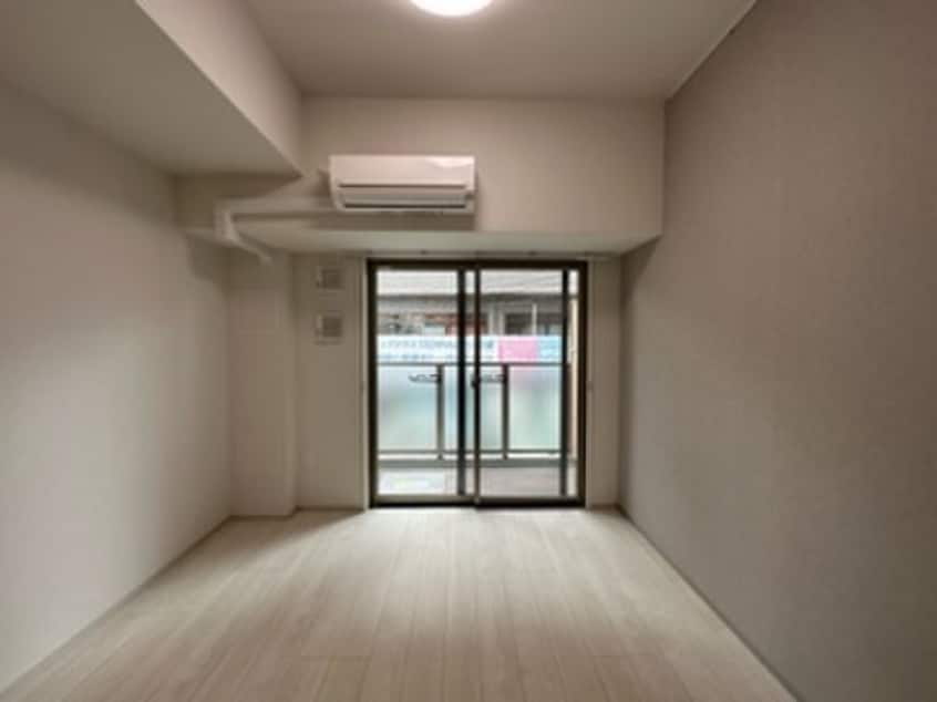 居室 ｴﾚｶﾞﾝﾄﾚｼﾞﾃﾞﾝｽyodogawa