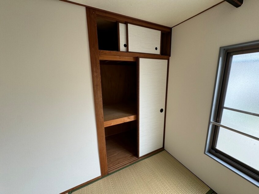 収納 南花屋敷マンション