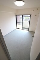 居室 ダンディライオン宝塚Ⅱ