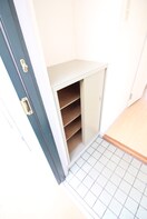 靴箱 ダンディライオン宝塚Ⅱ