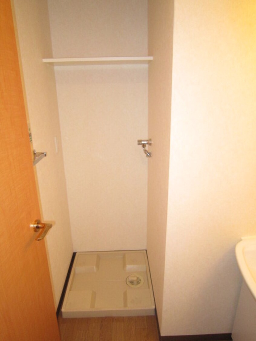 洗濯機置場 ＡＬＢＡ烏丸御池