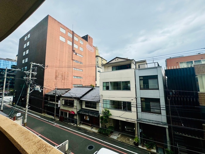 室内からの展望 ＡＬＢＡ烏丸御池