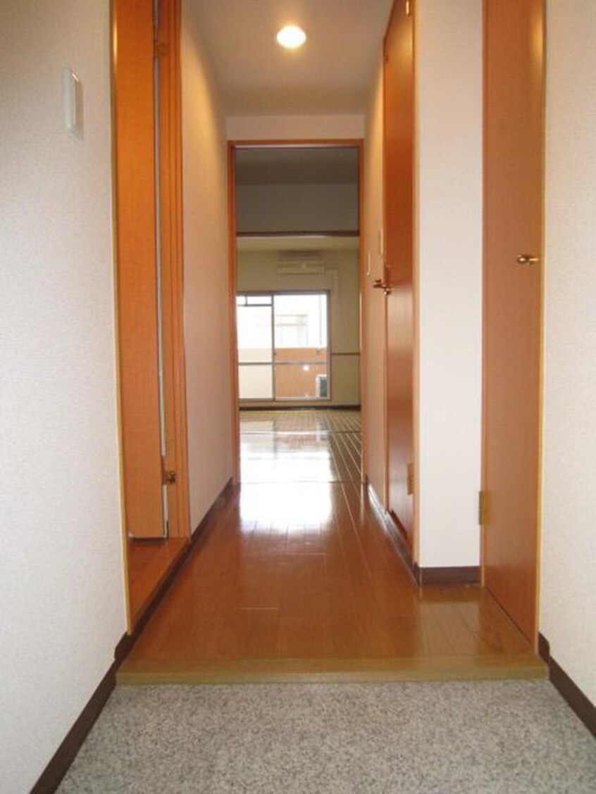 廊下 ＡＬＢＡ烏丸御池