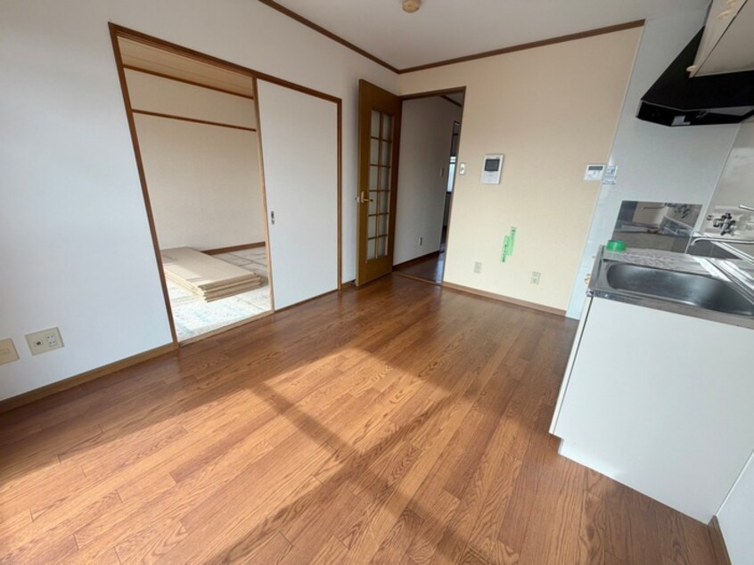 居室 サンモ－ル小坂