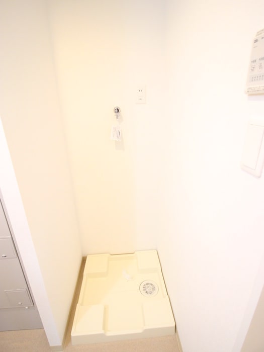 洗濯機置場 F maison SQUARE Ⅱ番館