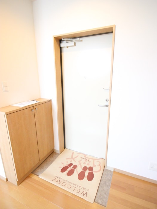 玄関 F maison SQUARE Ⅱ番館