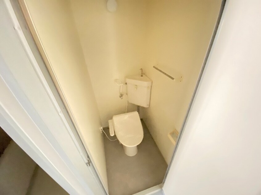 トイレ メゾン57