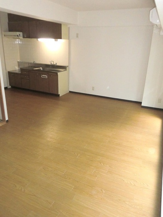 居室 ロイヤルオータム