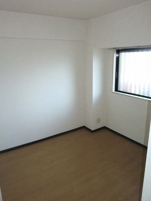 居室 ロイヤルオータム