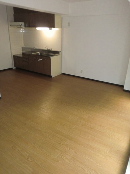 居室 ロイヤルオータム