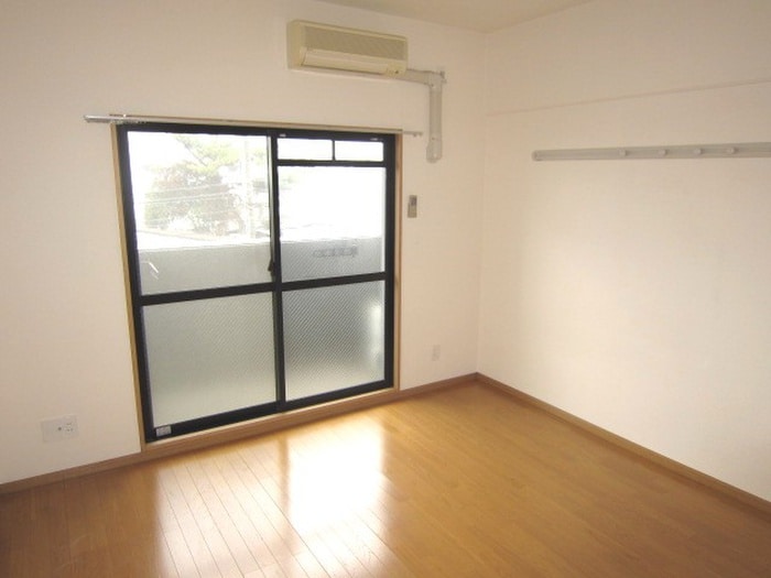 居室 クォリティースミヤ