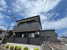マ－ベラスビレッジの外観