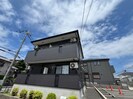 マ－ベラスビレッジの外観