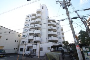 メゾン・モンシュバル