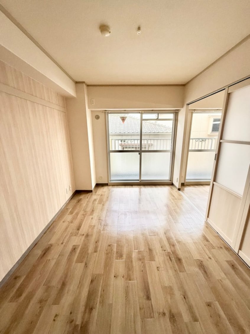 居室 メゾンパラダイス