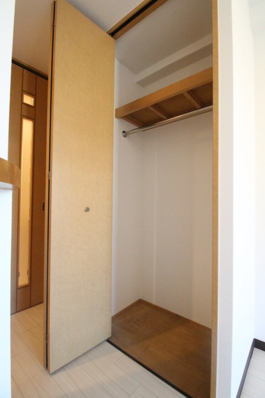 収納 レジディア天神橋