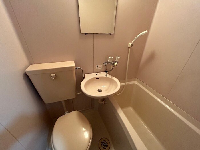 洗面 クレセント桂