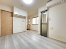 居室 エヌエムヴァンキャトフ