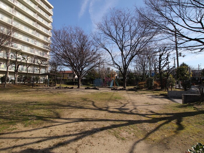 公園(公園)まで160m エヌエムヴァンキャトフ