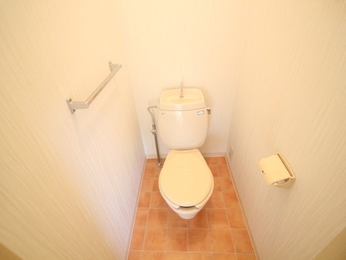 トイレ クレ－ル恵彩