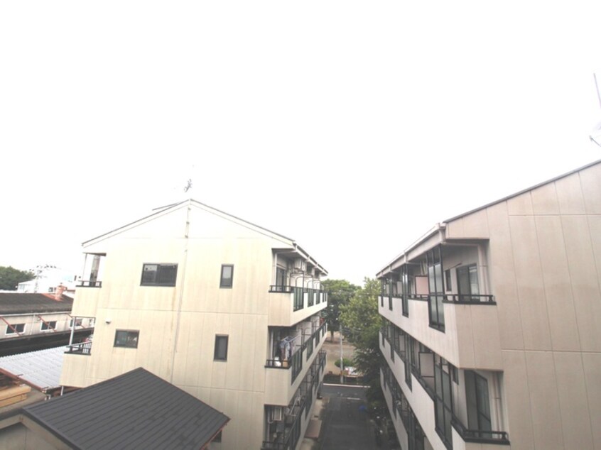 室内からの展望 Luxe京都西大路