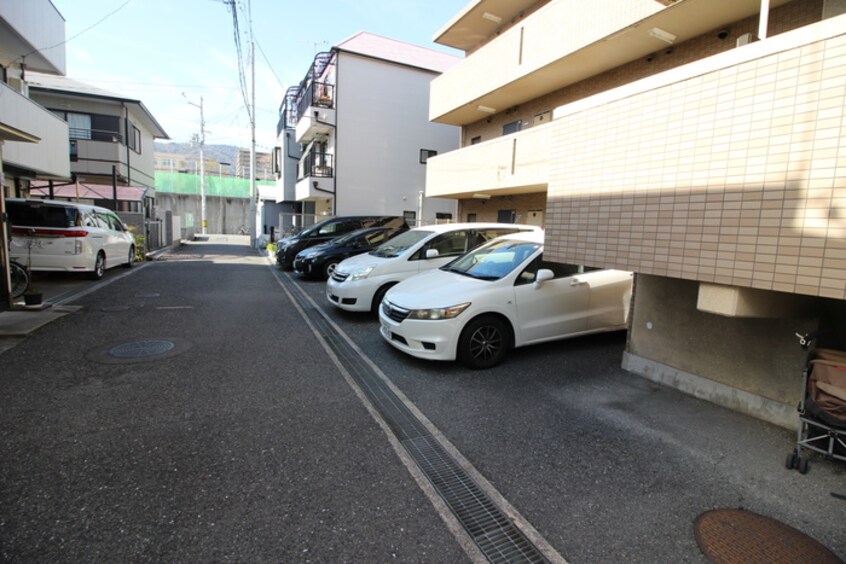 駐車場 ケイズ本山