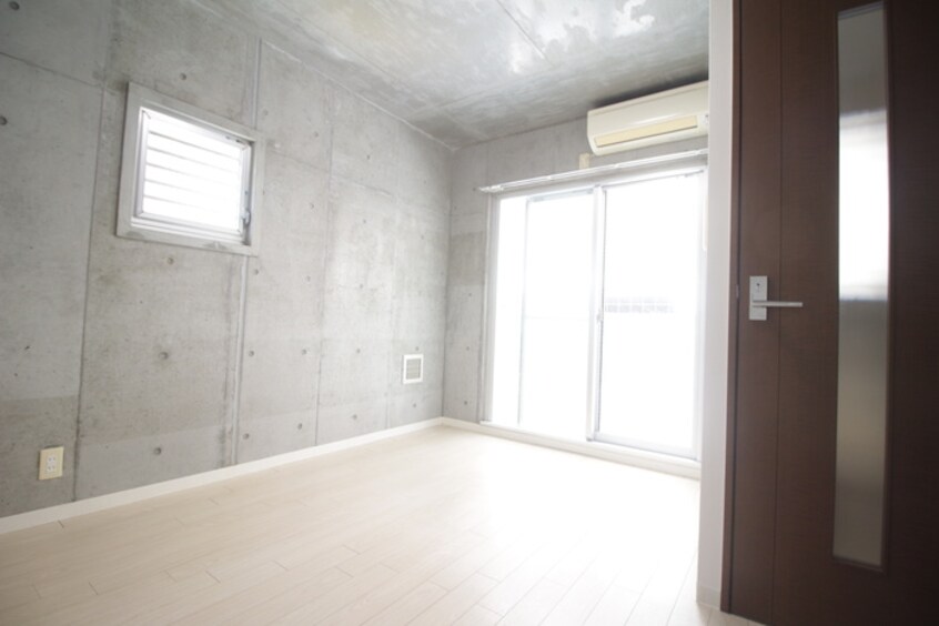 居室 ラ・ウェゾン須磨エルロロ