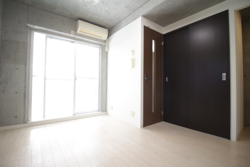 居室 ラ・ウェゾン須磨エルロロ