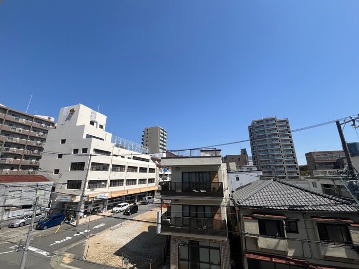 室内からの展望 ウエストヒルズ大倉山