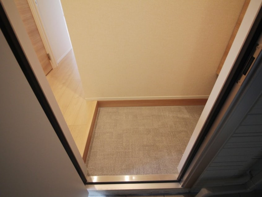 玄関 アレーズ向日町