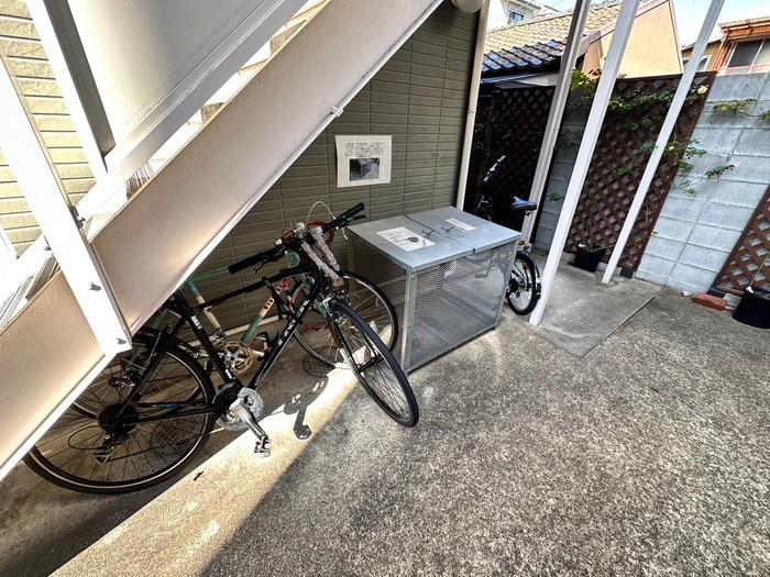 駐輪場 ドゥ・ライフ壬生川
