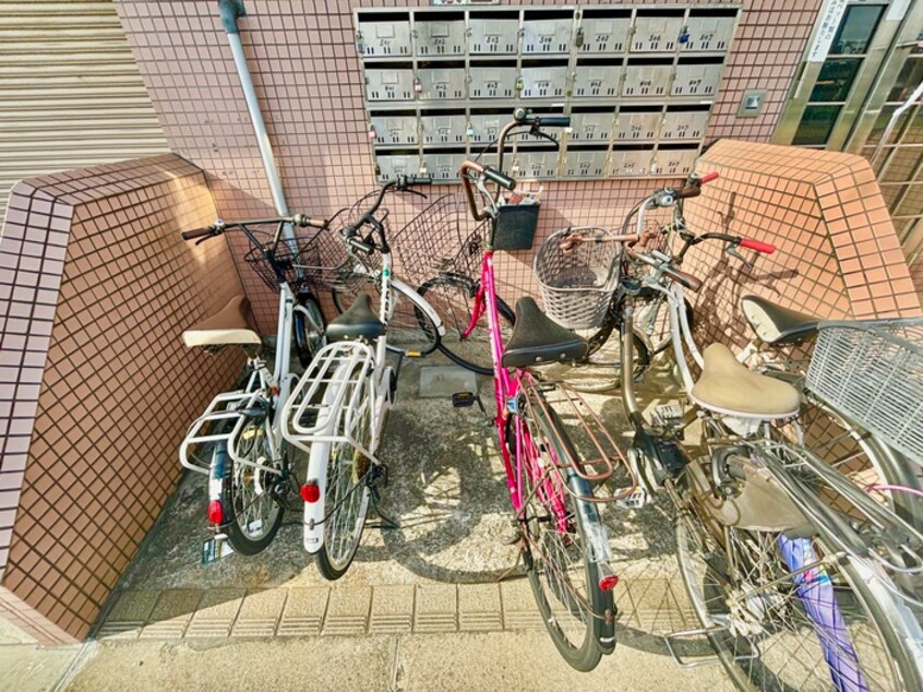 駐輪場 キンキ北ハイツ