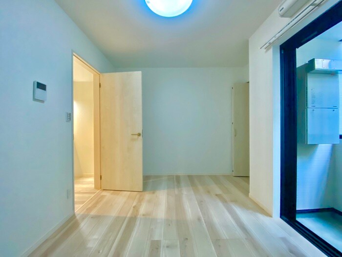 居室 ＣＲＡＳＴＩＮＥ小路東Ａ