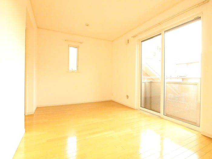 居室 Una Casa Shinzaike
