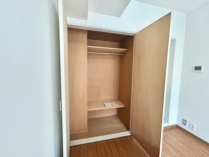 収納 ラティエ－ル高辻