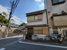 桃山町泰長老貸家の外観