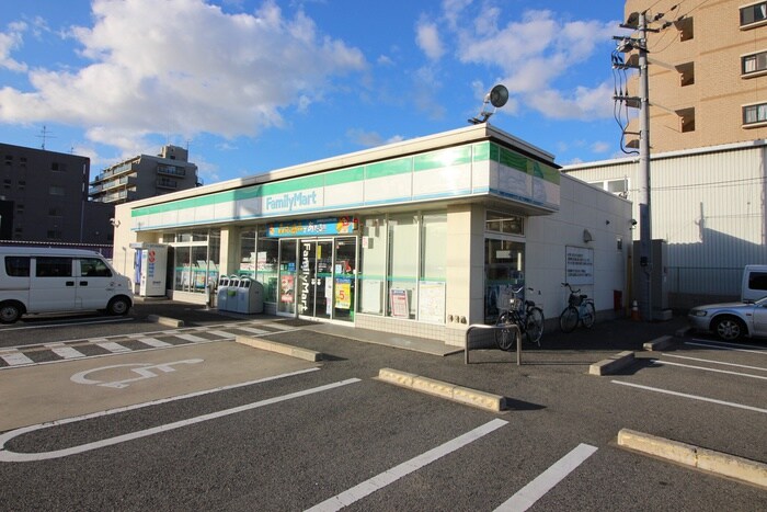 ファミリーマートMYS新北島店(コンビニ)まで180m サニ－コットン住之江