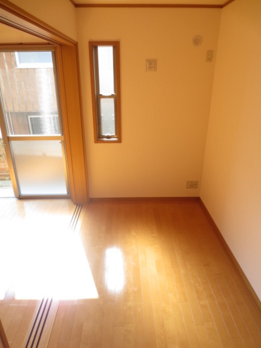 居室 カンフォ－ラ