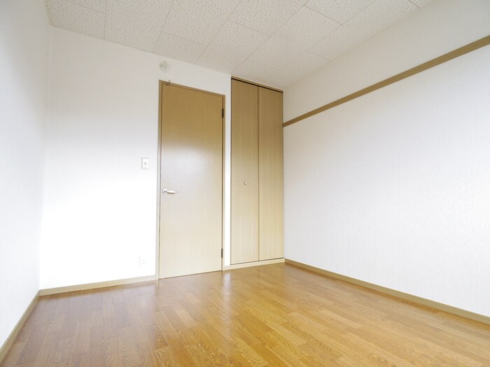 居室 シャルマン淀