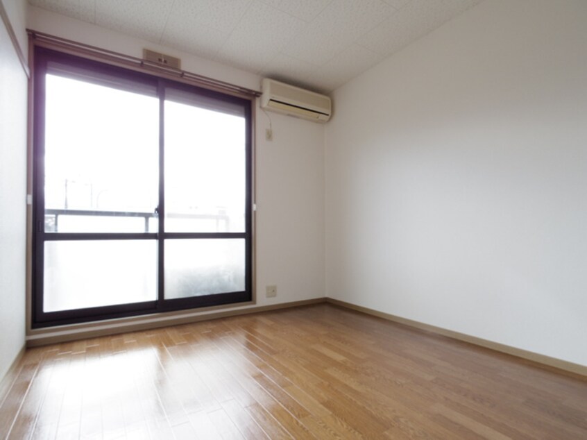 居室 シャルマン淀