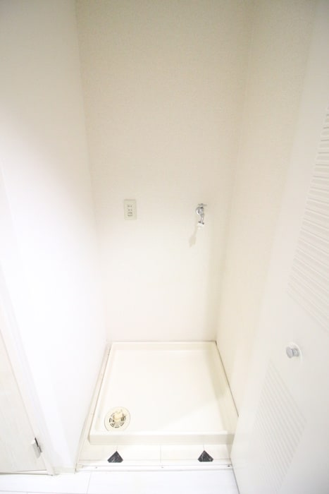 洗濯機置場 メロディハイム松原