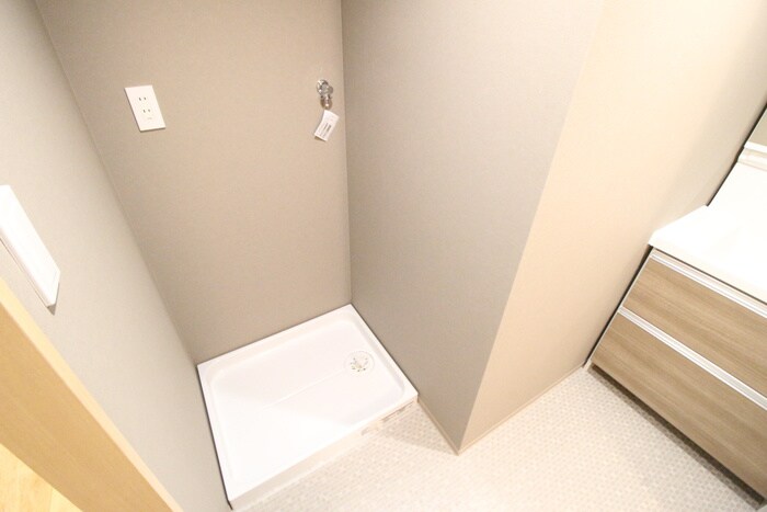 洗濯機置場 コンフォールエスティオ