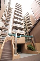 ﾗｲｵﾝｽﾞﾏﾝｼｮﾝ四条堀川第2(904)の外観