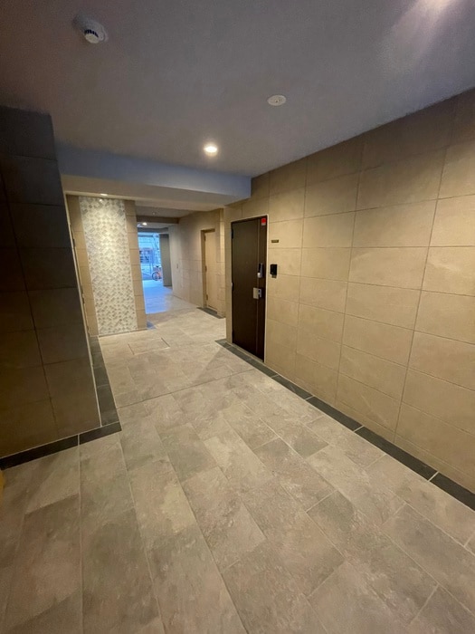 エントランス部分 GranPino内淡路