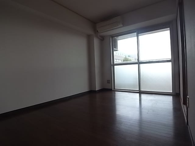 居室 セオ・コ－ト潤和